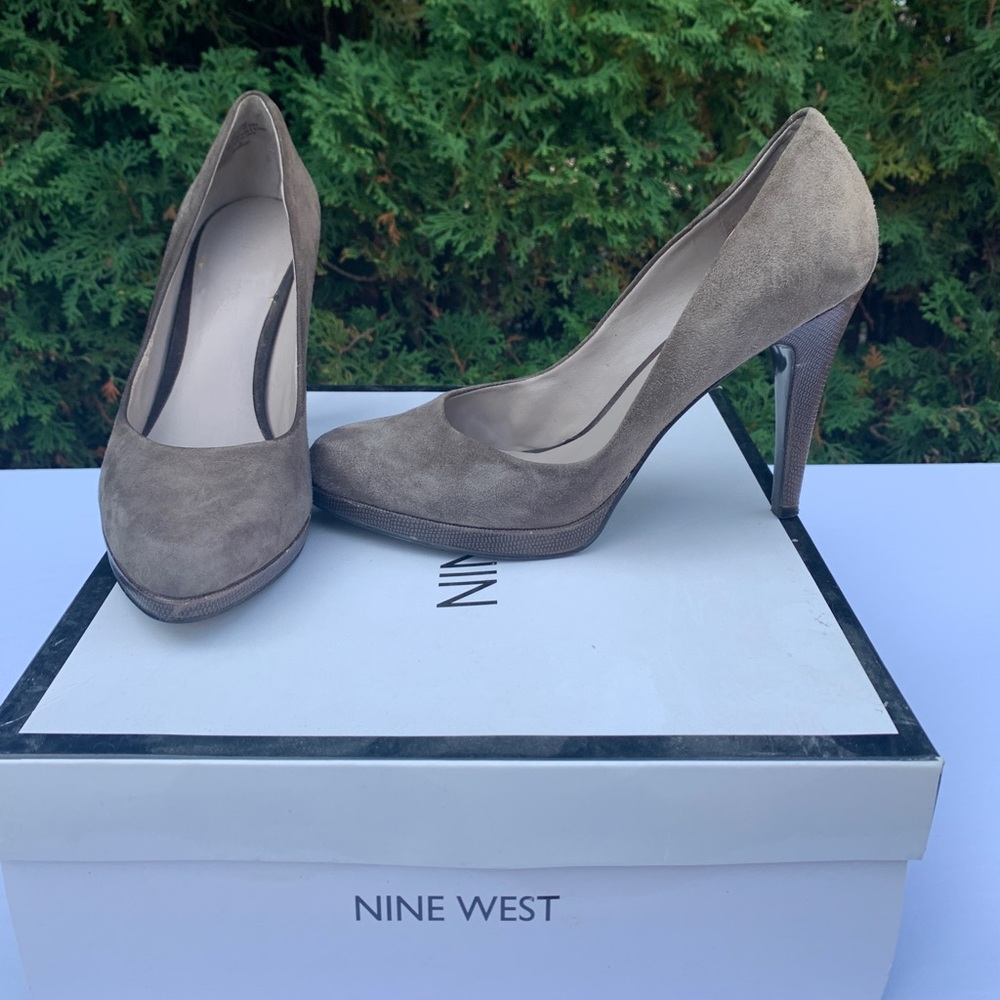 Women’s pumps micro suede